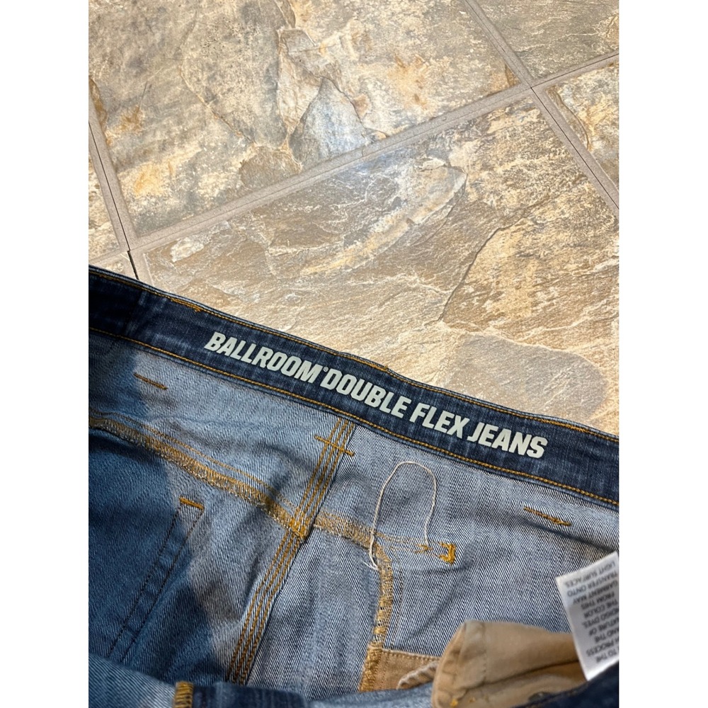 Duluth Trading Co Ballroom Double Flex Jeans Mens 40x30 Blue Stretch - Picture 2 of 9
